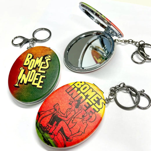 オリジナルコンパクトミラーキーホルダーRMR04【製作事例】中洲レゲエBAR BOMESINDEE様