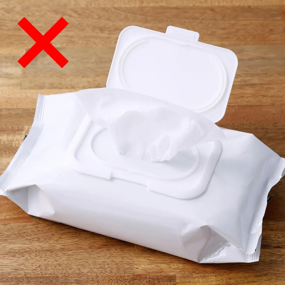 アルコールや溶剤による劣化・変色に注意