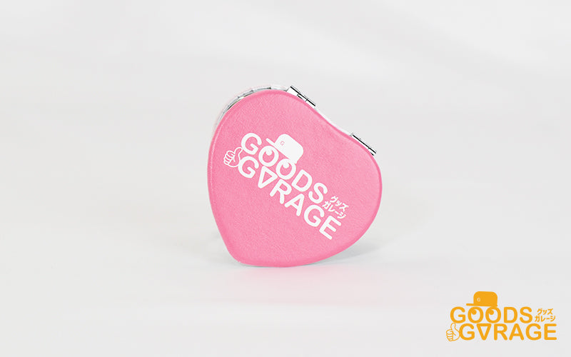 オリジナルグッズ・ノベルティのグッズメイド【GOODS MADE】 折りたたみコンパクトミラー スクエア・ハート MRR08 オリジナル折りたたみコンパクトミラー スクエア・ハート ｜1個407円～！1個から作成可能｜フルカラー印刷対応